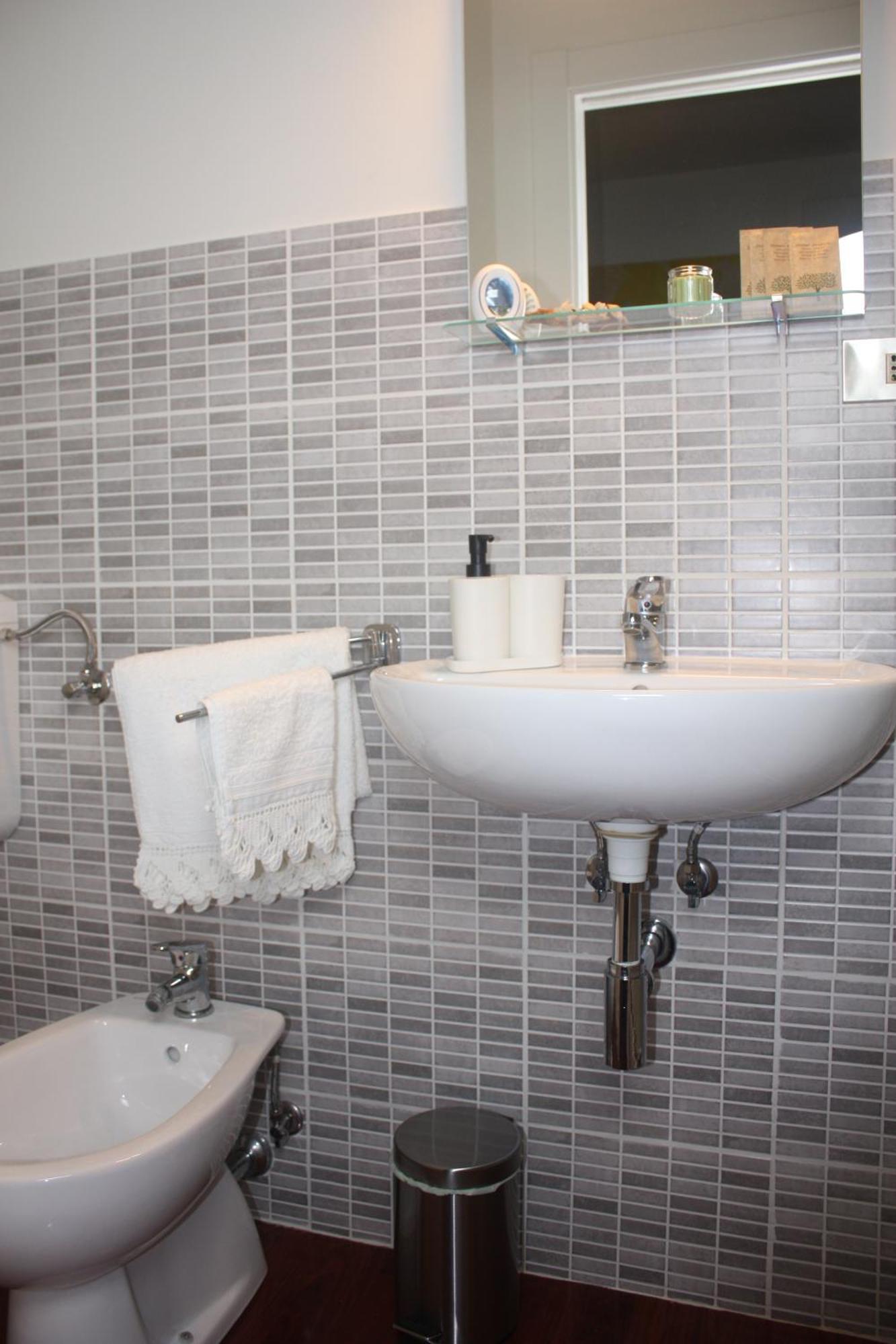 Maruru B & B Dell'Arte Civitanova Marche Buitenkant foto