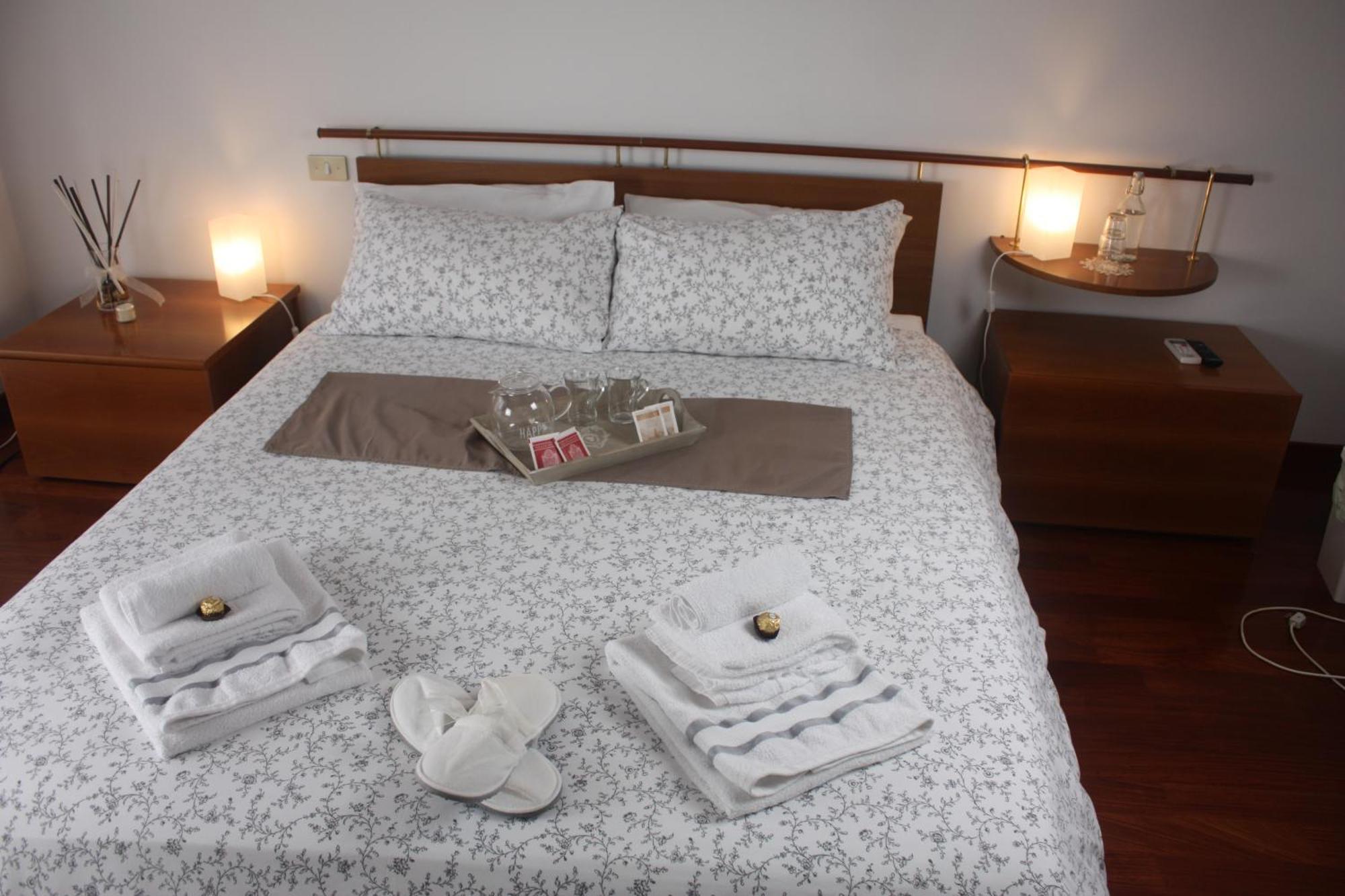 Maruru B & B Dell'Arte Civitanova Marche Buitenkant foto